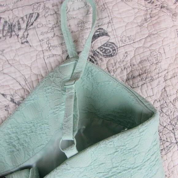 NEW NWT ASOS mint green Midi Skater Dress in Bonded Texture womens size 8 - Picture 3 of 9